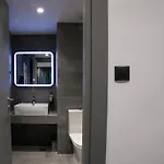 White Trilogy Bed & Breakfast