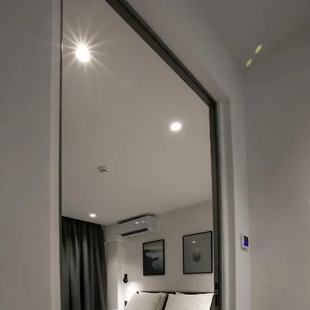 Bed & Breakfast White Trilogy