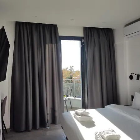 White Trilogy 테살로니키