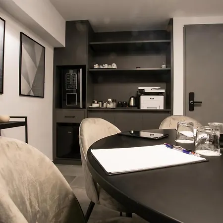 White Trilogy Bed and breakfast 4*